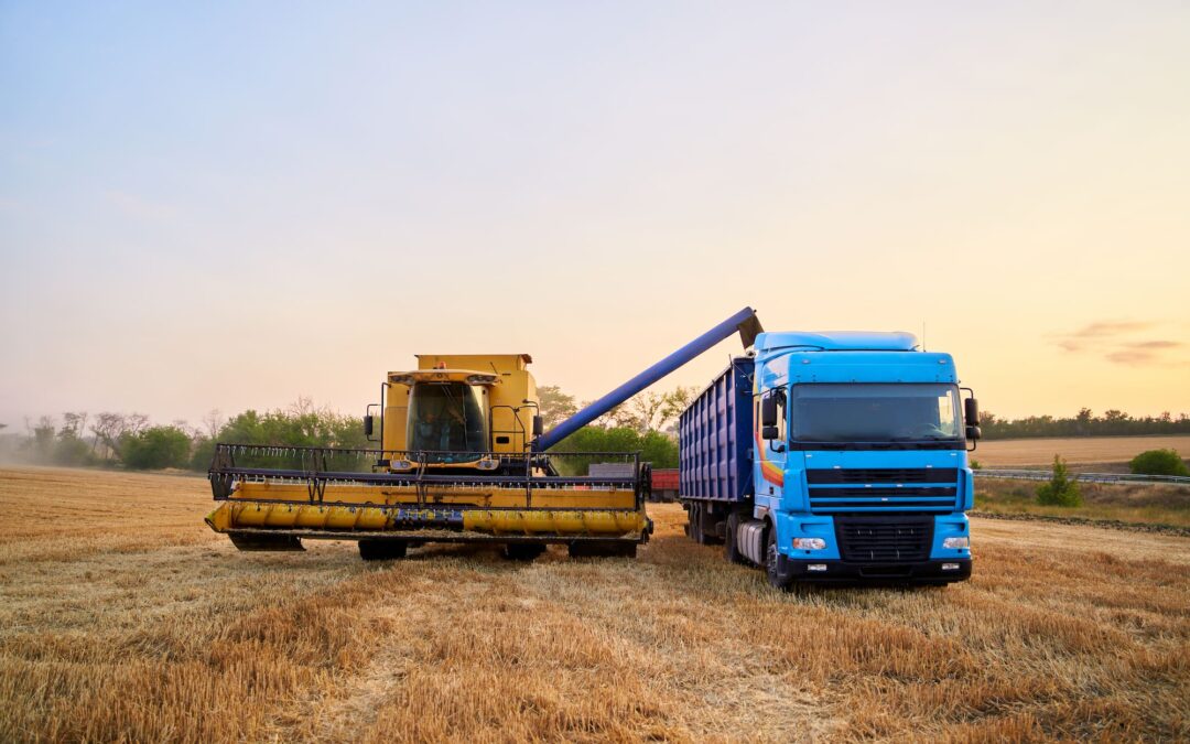 There are many considerations that shippers and carriers should be aware of when trucking during the corn harvest.
